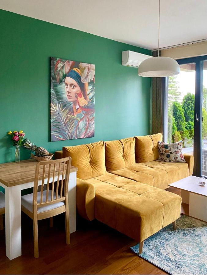 Lovely And Quiet Flat Wmn15 With Terrace/Pool Varna Exteriör bild